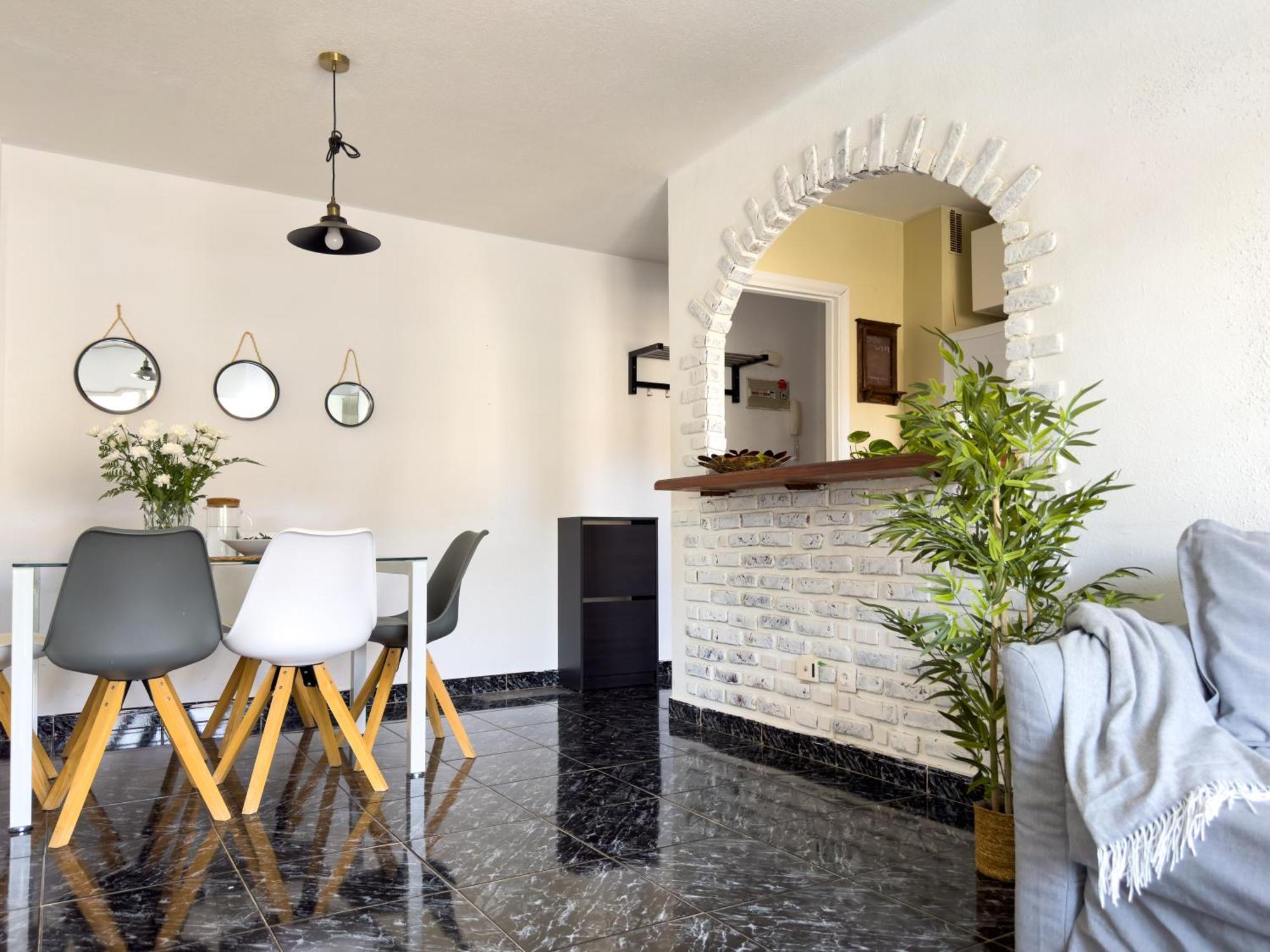 Amazing 3-Bedroom Apartment. Pool And Sea View! Los Cristianos  Extérieur photo