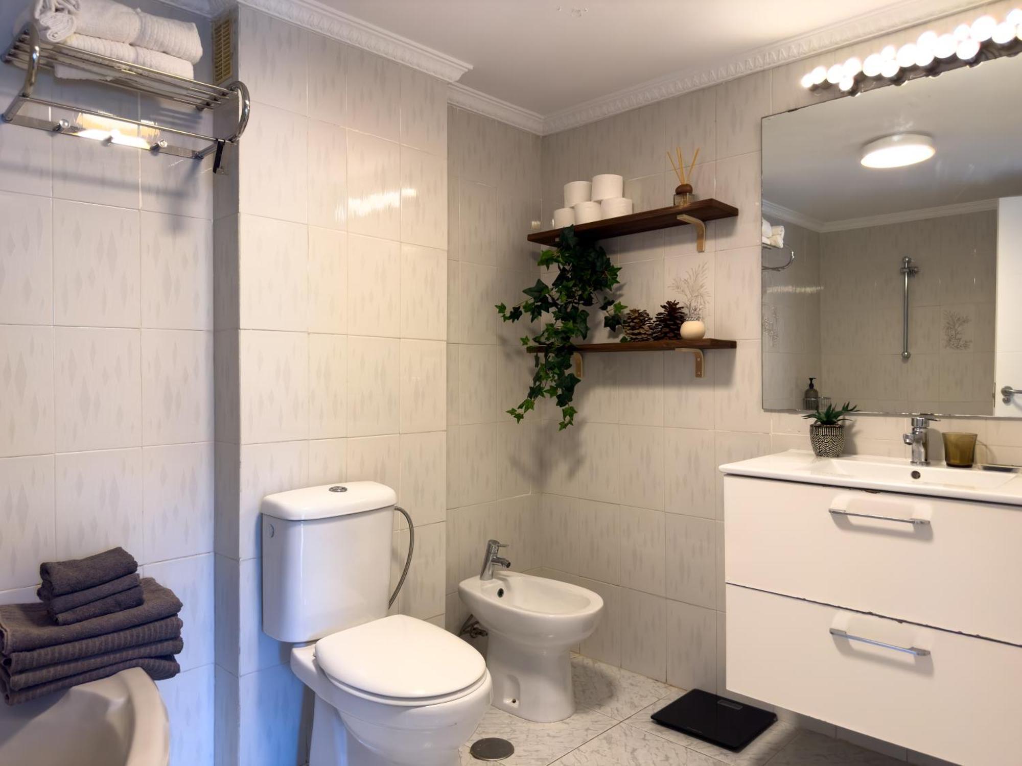Amazing 3-Bedroom Apartment. Pool And Sea View! Los Cristianos  Extérieur photo